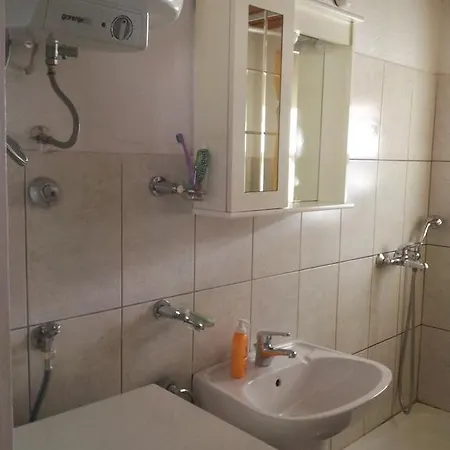 Margo Apartment Split